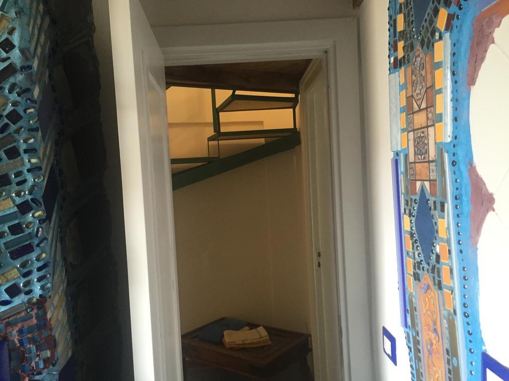 Casa Di Erminia Bed & Breakfast Napoli Dış mekan fotoğraf