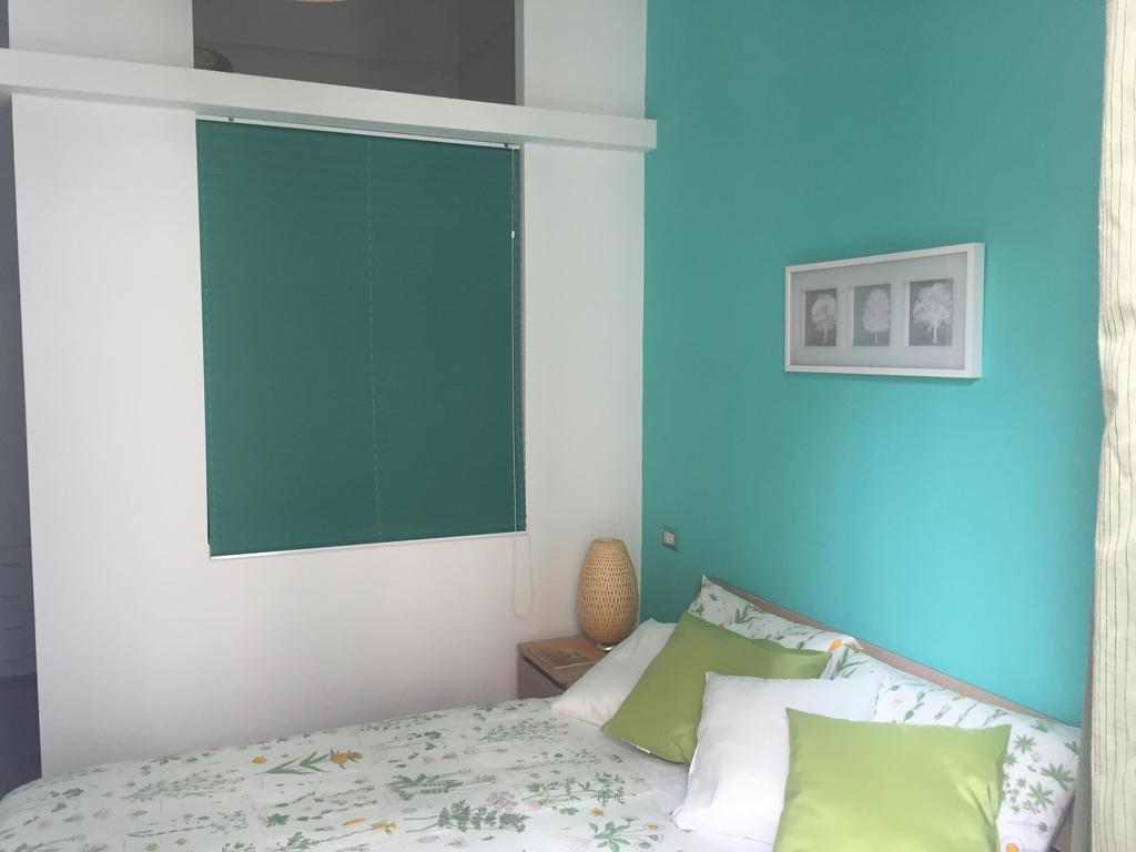 Casa Di Erminia Bed & Breakfast Napoli Dış mekan fotoğraf