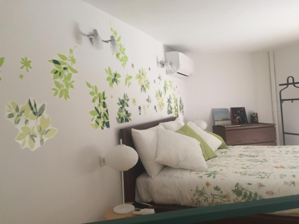 Casa Di Erminia Bed & Breakfast Napoli Dış mekan fotoğraf