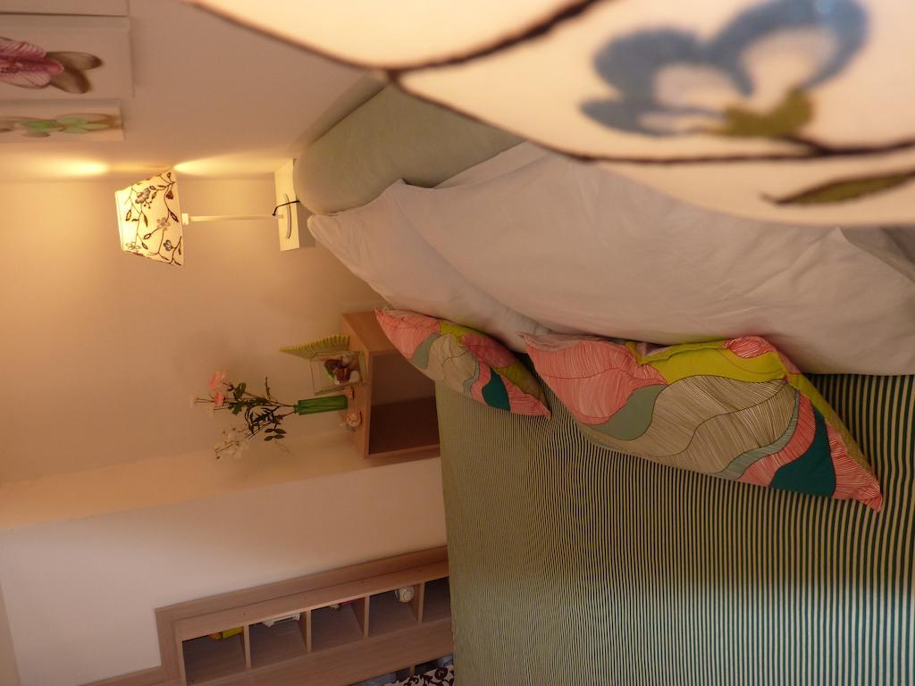 Casa Di Erminia Bed & Breakfast Napoli Dış mekan fotoğraf