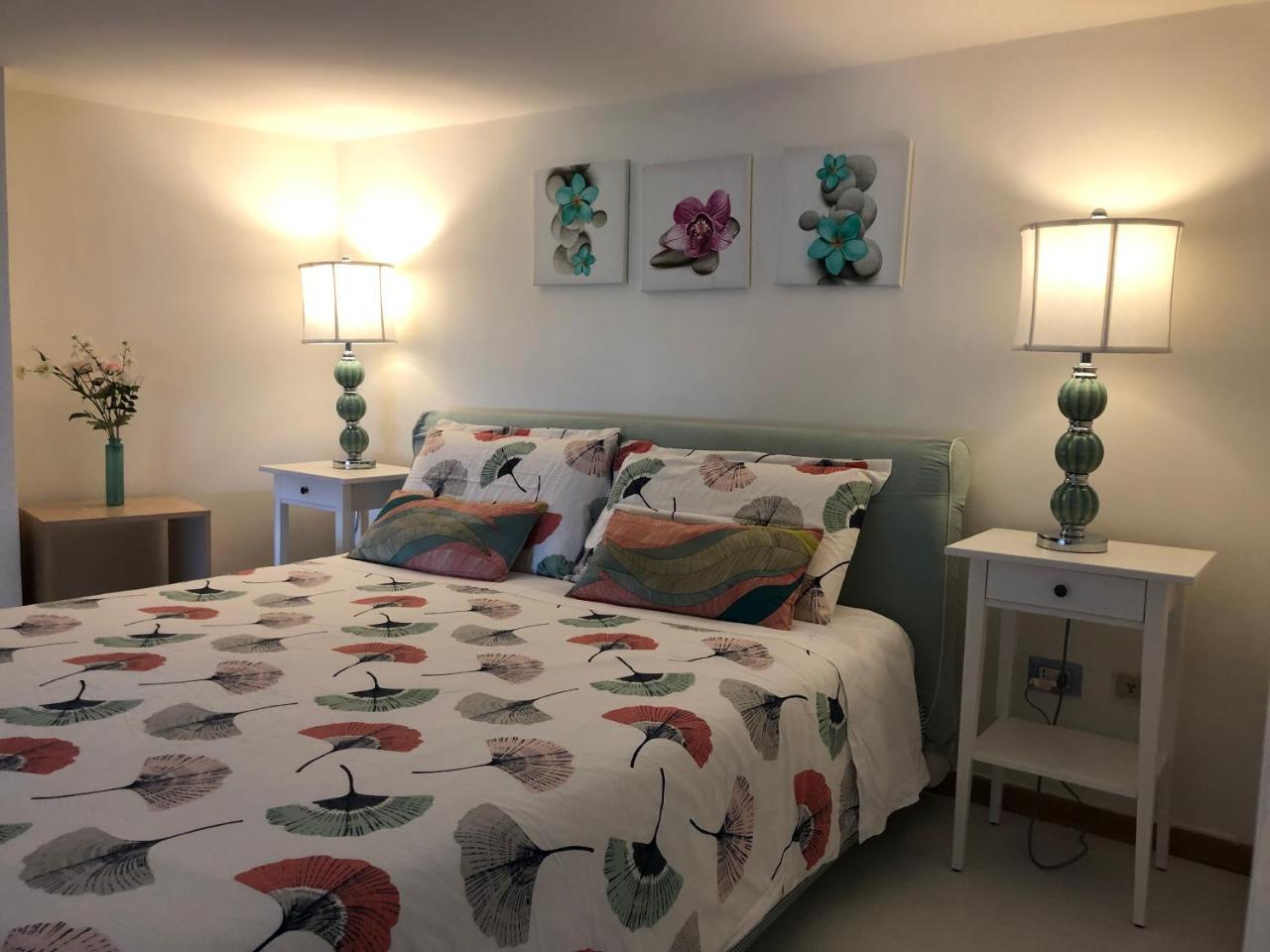 Casa Di Erminia Bed & Breakfast Napoli Dış mekan fotoğraf